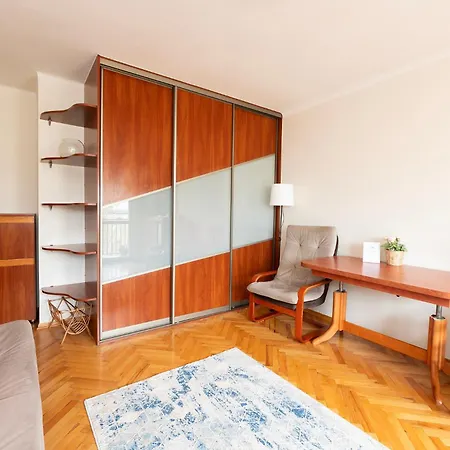 Student District In The Heart Of Lodz&free Parking *