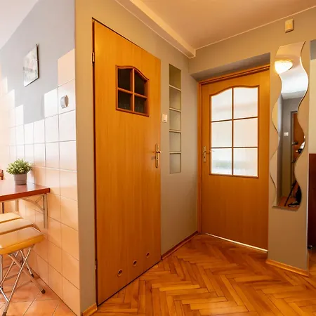 Student District In The Heart Of Lodz&free Parking Апартаменты Лодзь