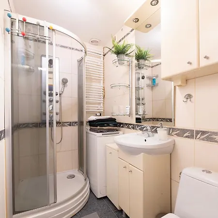 Student District In The Heart Of Lodz&free Parking Apartment *